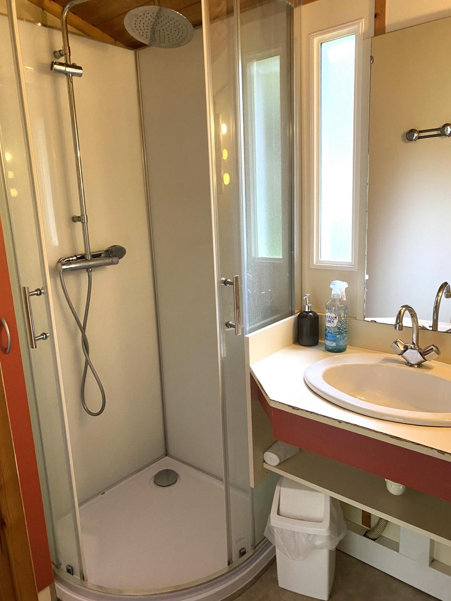 Gites du Quié Les Cabannes  Extérieur photo
